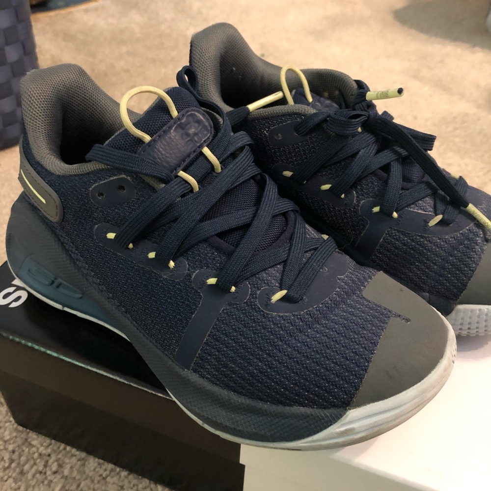 STEPH CURRY UNDER ARMOUR SHOES